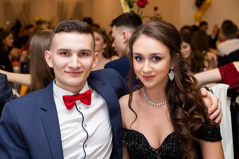 Studniówka uczniów ostrowskiego Kopernika (zdjęcia, wideo)