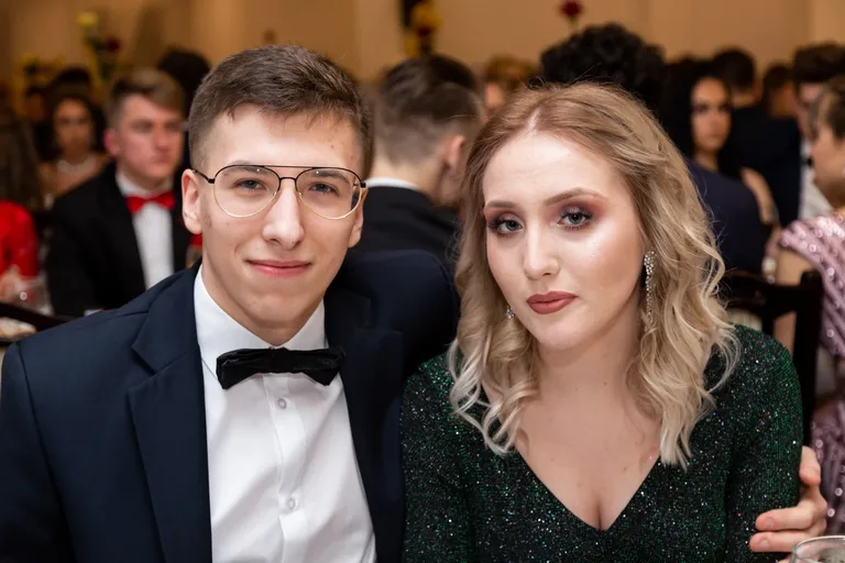 Studniówka uczniów ostrowskiego Kopernika (zdjęcia, wideo)