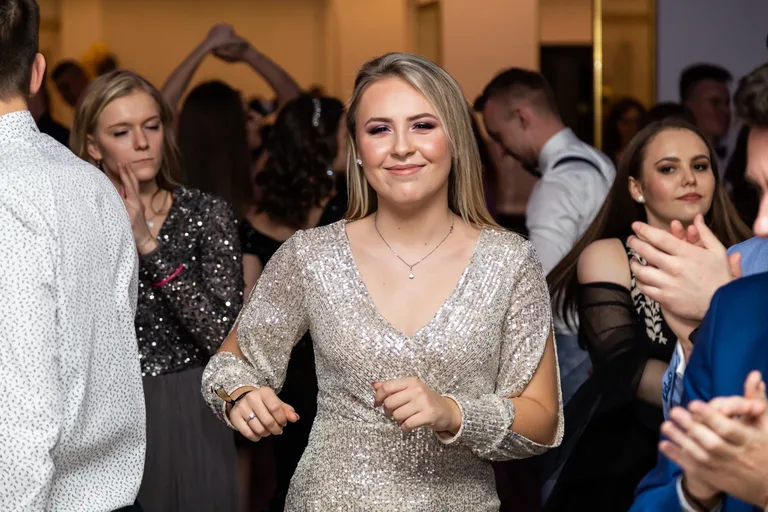 Studniówka uczniów ostrowskiego Kopernika (zdjęcia, wideo)