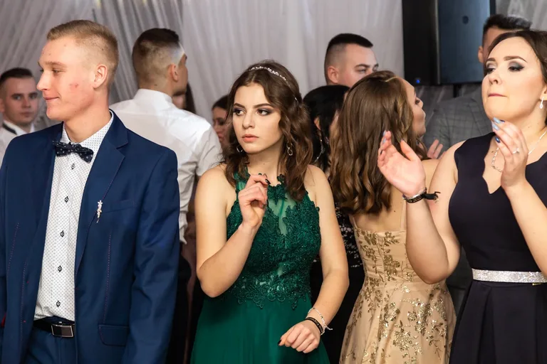 Studniówka uczniów ostrowskiego Kopernika (zdjęcia, wideo)