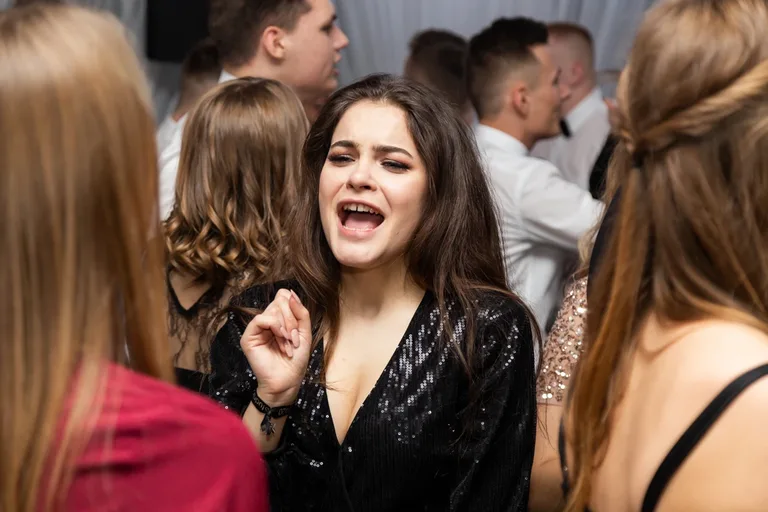 Studniówka uczniów ostrowskiego Kopernika (zdjęcia, wideo)