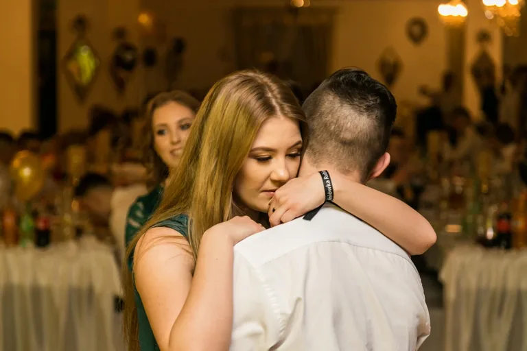Studniówka maturzystów ostrowskiego Rubinka (zdjęcia, wideo)