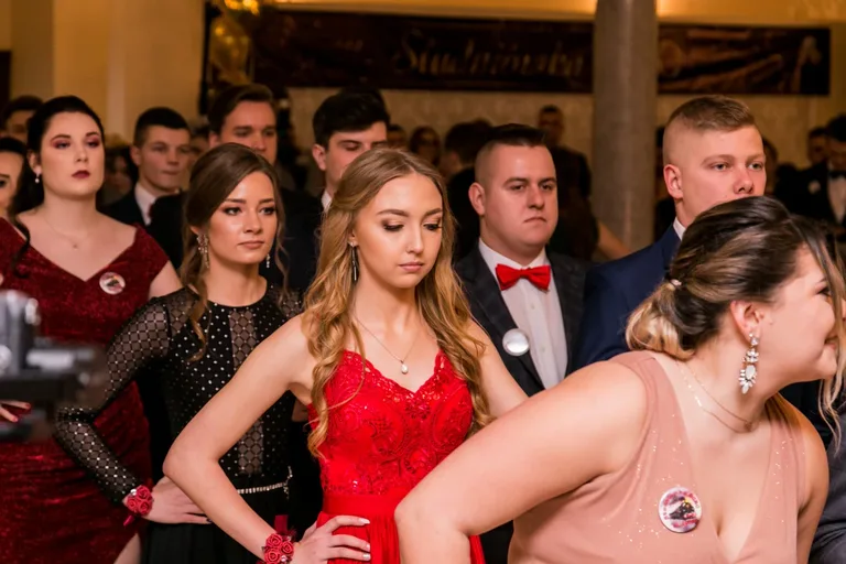 Zobacz studniówkę maturzystów ZS w Małkini (zdjęcia, wideo)