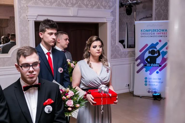 Zobacz studniówkę maturzystów ZS w Małkini (zdjęcia, wideo)