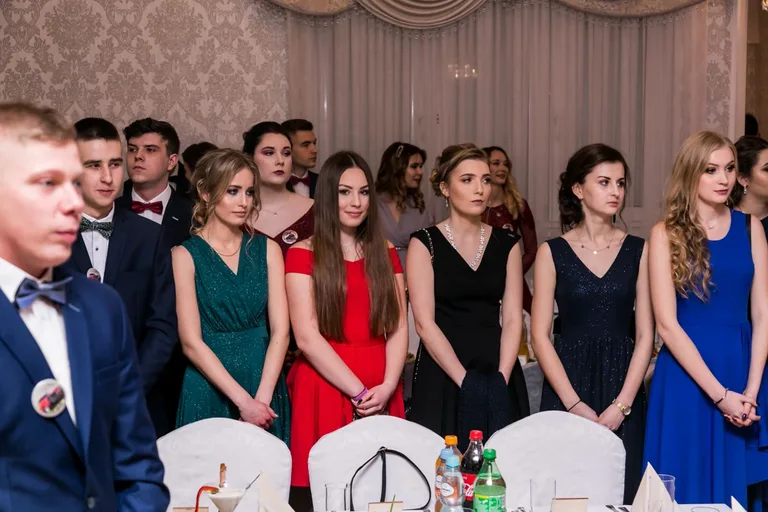 Zobacz studniówkę maturzystów ZS w Małkini (zdjęcia, wideo)