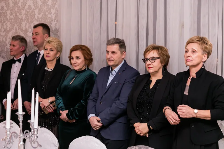 Zobacz studniówkę maturzystów ZS w Małkini (zdjęcia, wideo)