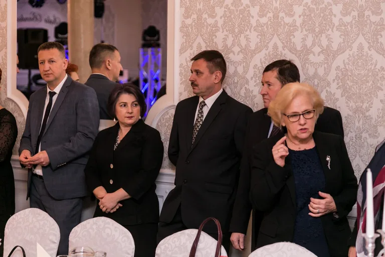 Zobacz studniówkę maturzystów ZS w Małkini (zdjęcia, wideo)