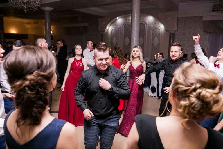 Zobacz studniówkę maturzystów ZS w Małkini (zdjęcia, wideo)