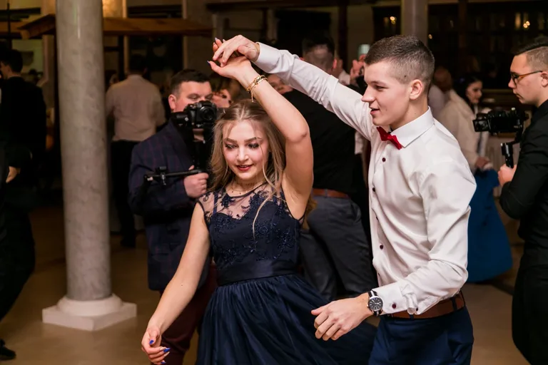 Zobacz studniówkę maturzystów ZS w Małkini (zdjęcia, wideo)