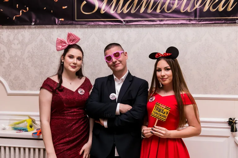 Zobacz studniówkę maturzystów ZS w Małkini (zdjęcia, wideo)