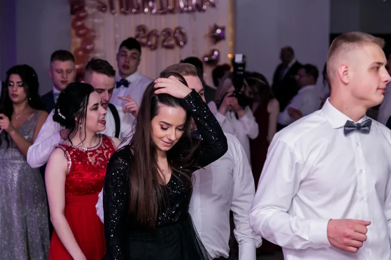 Bal maturalny uczniów CKR w Starym Lubiejewie (zdjęcia, wideo)