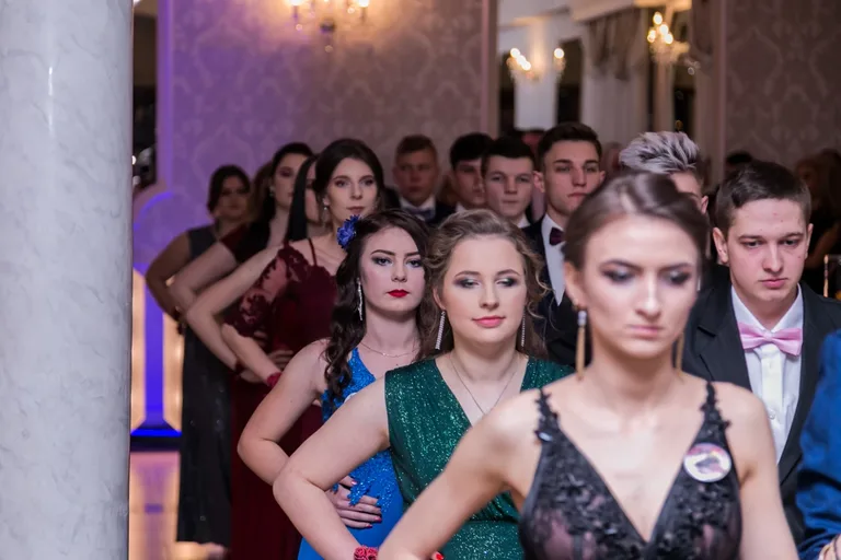 Bal maturalny uczniów CKR w Starym Lubiejewie (zdjęcia, wideo)