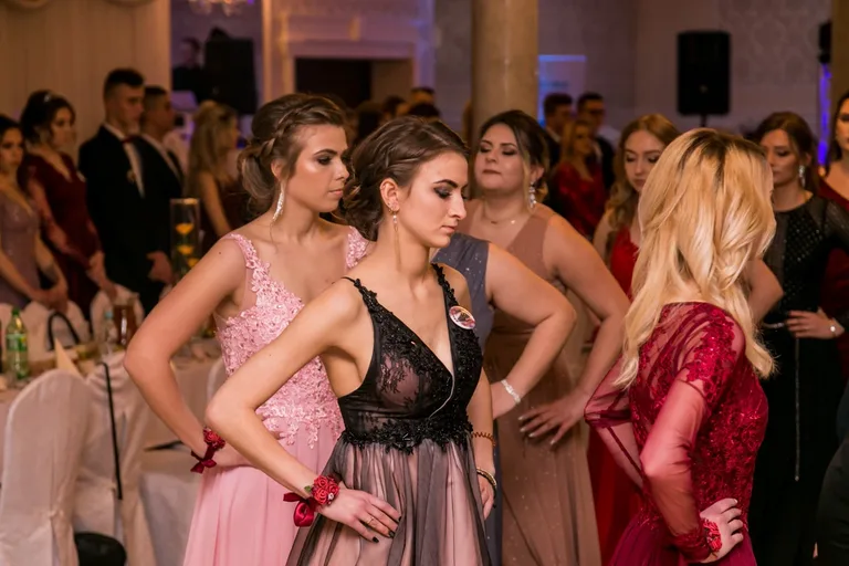 Bal maturalny uczniów CKR w Starym Lubiejewie (zdjęcia, wideo)