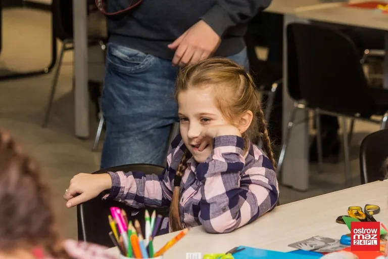 Dzień Babci i Dziadka w ostrowskiej bibliotece (zdjęcia)