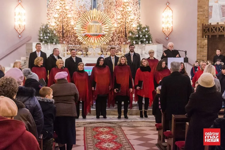 Koncert ostrołęckiego chóru w Małkini Górnej (zdjęcia)
