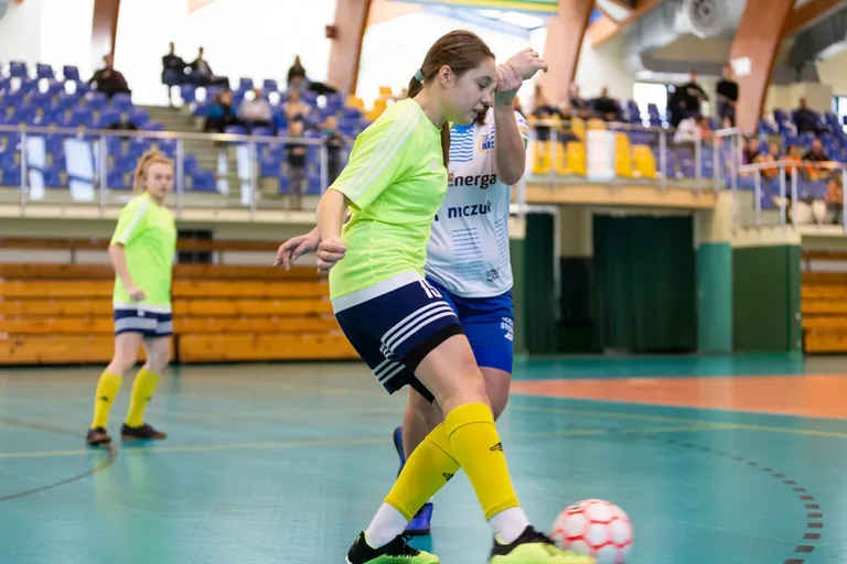 KS Raszyn zdominował Jantar Cup. Grała też Ostrovia (zdjęcia, wideo)