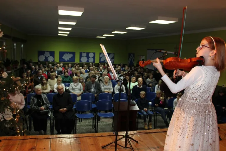 Spotkanie kolędnicze w Bogutach-Piankach (zdjęcia)