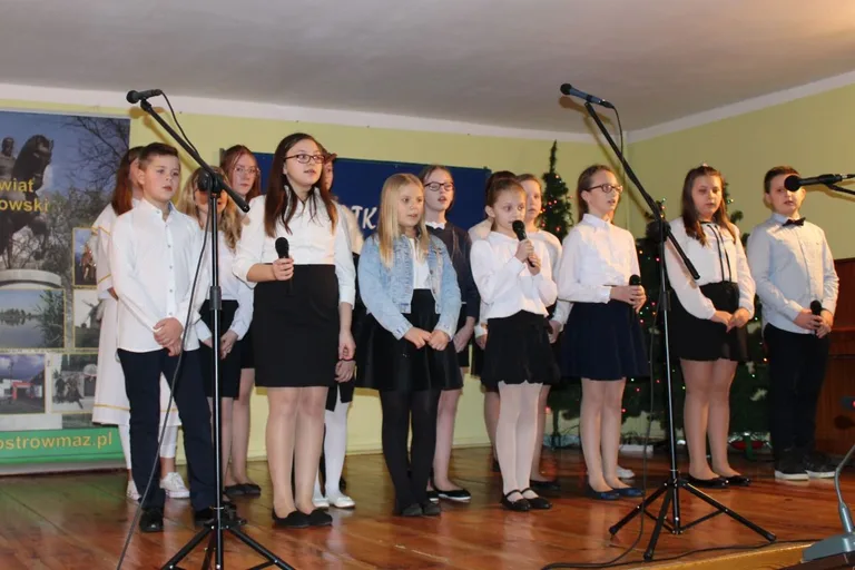 Spotkanie kolędnicze w Bogutach-Piankach (zdjęcia)