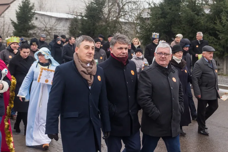 Orszak Trzech Króli w Wąsewie (zdjęcia, wideo)