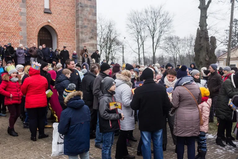 Orszak Trzech Króli w Wąsewie (zdjęcia, wideo)