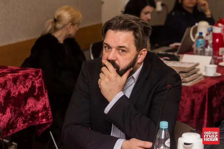 Złamano statut gminy w Małkini Górnej. Krótka sesja bez budżetu (zdjęcia)