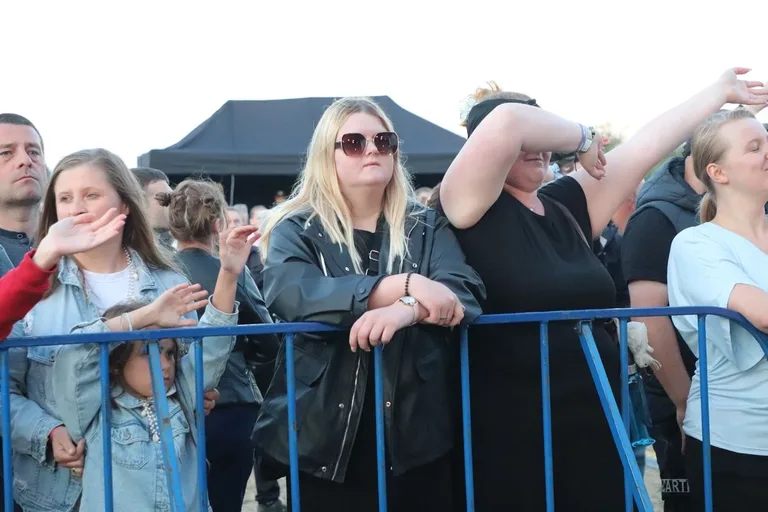 (szkiiiic) Koncertowy pierwszy dzień 46. Dni Broku i Puszczy Białej za nami. Publiczność bawiła się do późna (zdjęcia, wideo)