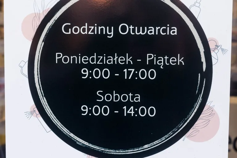 Jeszcze bez prezentów? Perfumeria zaprasza na zakupy (zdjęcia)