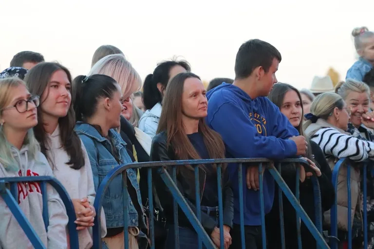 (szkiiiic) Koncertowy pierwszy dzień 46. Dni Broku i Puszczy Białej za nami. Publiczność bawiła się do późna (zdjęcia, wideo)