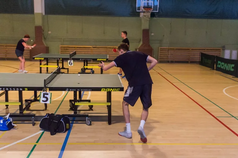 Artur Piersa liderem tenisowego Grand Prix (zdjęcia, wideo)