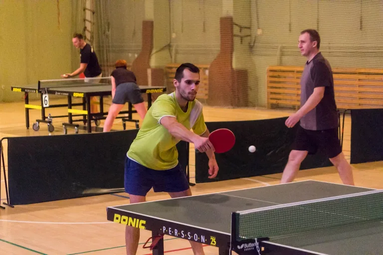 Artur Piersa liderem tenisowego Grand Prix (zdjęcia, wideo)