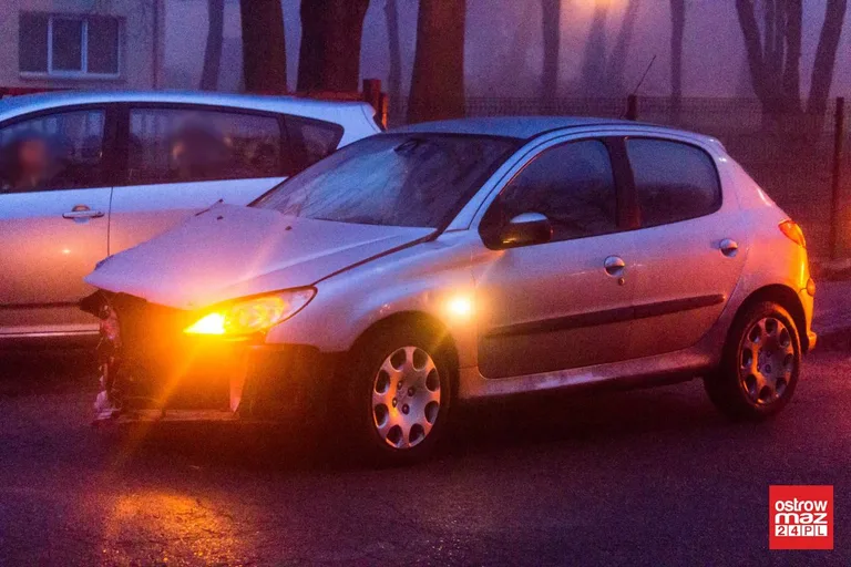 Wymusił pierwszeństwo przejazdu (zdjęcia)