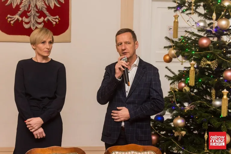 Podpisanie porozumień w sprawie kształcenia zawodowego w miejskim ratuszu (zdjęcia, wideo)