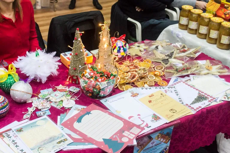 Jarmark świąteczny w Ostrowi Mazowieckiej (zdjęcia)