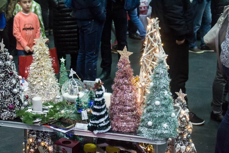 Jarmark świąteczny w Ostrowi Mazowieckiej (zdjęcia)