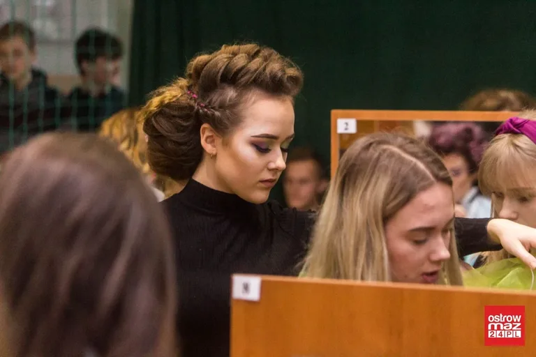Konkurs fryzjerstwa artystycznego "Butterfly" w Ostrowi Mazowieckiej (zdjęcia)