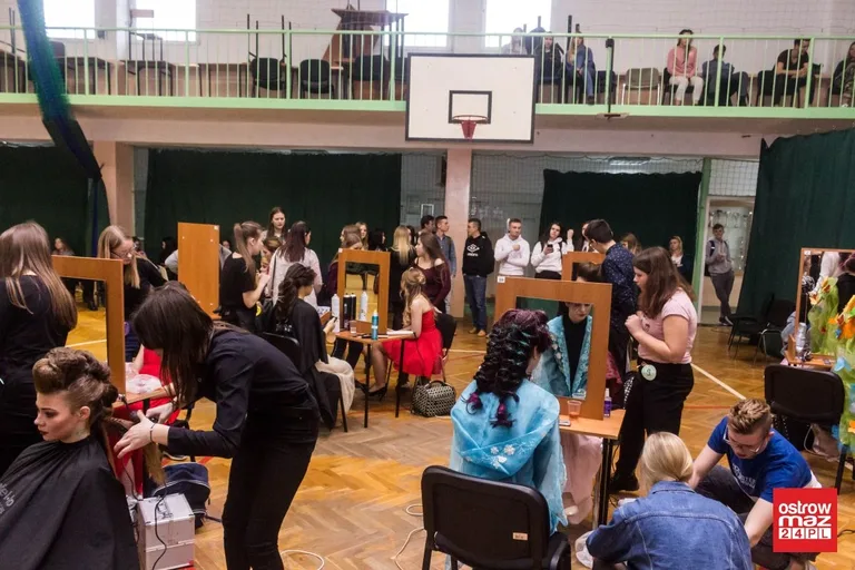 Konkurs fryzjerstwa artystycznego "Butterfly" w Ostrowi Mazowieckiej (zdjęcia)