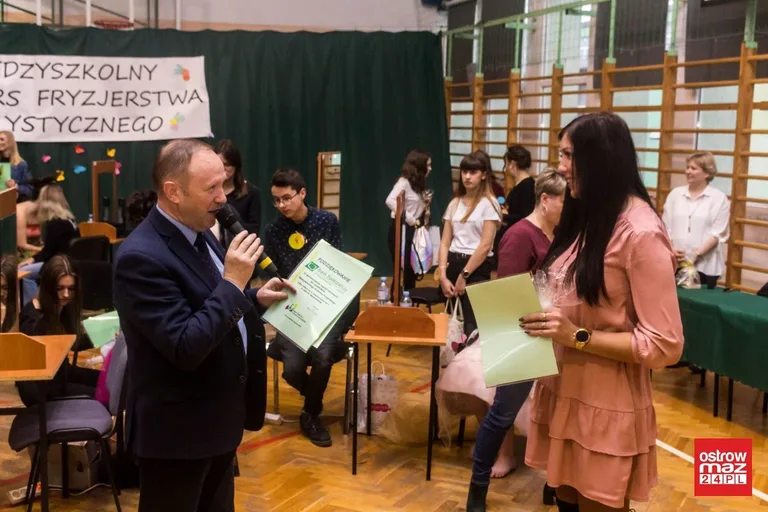 Konkurs fryzjerstwa artystycznego "Butterfly" w Ostrowi Mazowieckiej (zdjęcia)