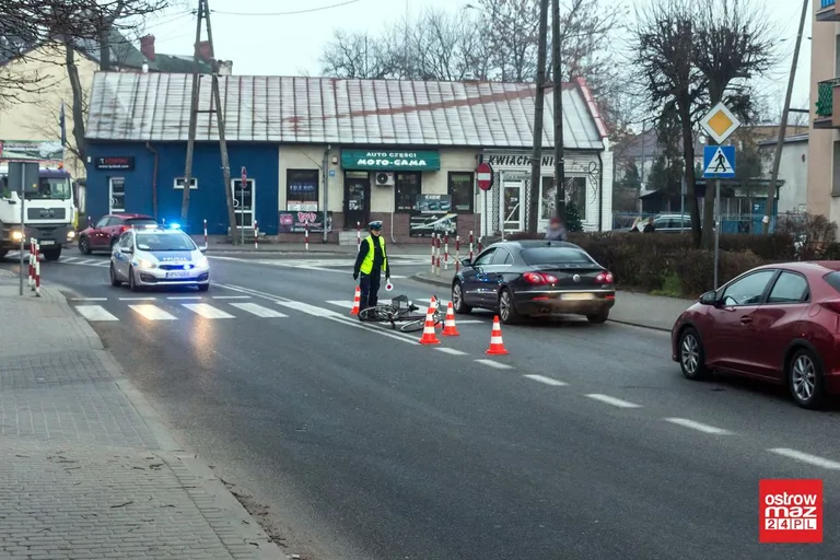 Rowerzystka pod kołami osobówki (zdjęcia)