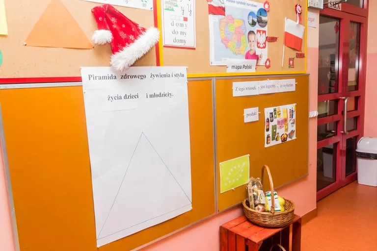 "Skąd się biorą produkty ekologiczne". Program edukacyjny w ostrowskim przedszkolu (zdjęcia)