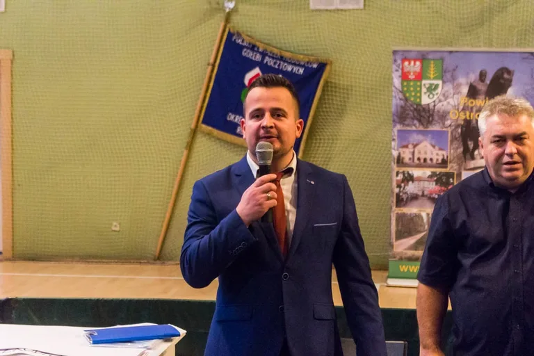 Hodowcy zaprezentowali swoje ptaki w Ostrowi Mazowieckiej (zdjęcia, wideo)
