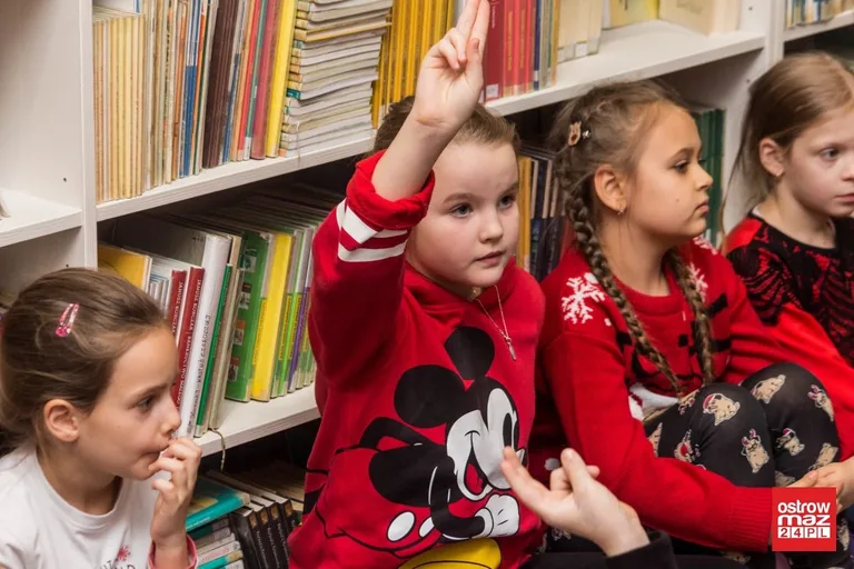 Mikołajki w ostrowskiej bibliotece (zdjęcia)