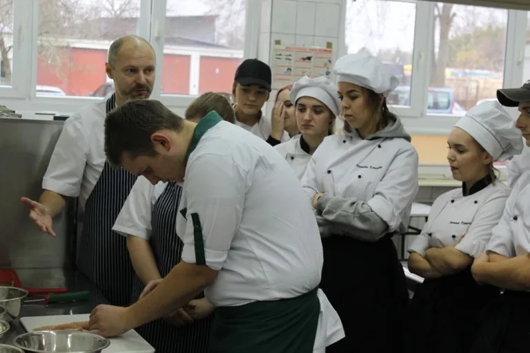 "Kuchnia włoska" w małkińskim Zespole Szkół (zdjęcia)