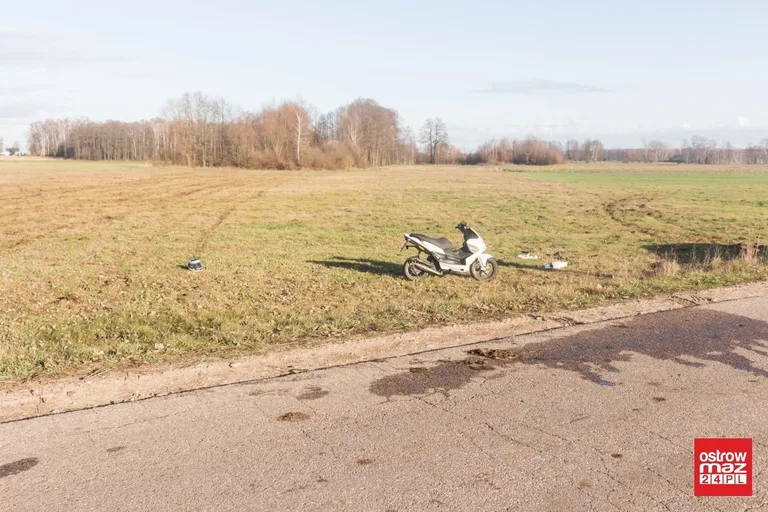 Zagapił się na gołębia, wjechał do rowu (zdjęcia)