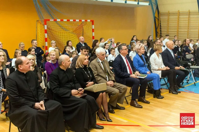 Ślubowanie uczniów Technikum Lotniczego w Nagoszewie (zdjęcia, wideo)