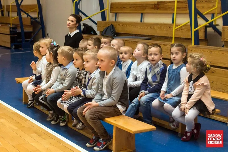 Ślubowanie uczniów Technikum Lotniczego w Nagoszewie (zdjęcia, wideo)