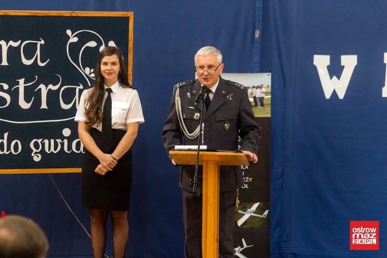 Ślubowanie uczniów Technikum Lotniczego w Nagoszewie (zdjęcia, wideo)