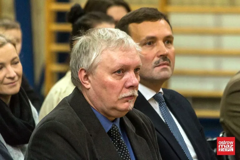 Ślubowanie uczniów Technikum Lotniczego w Nagoszewie (zdjęcia, wideo)