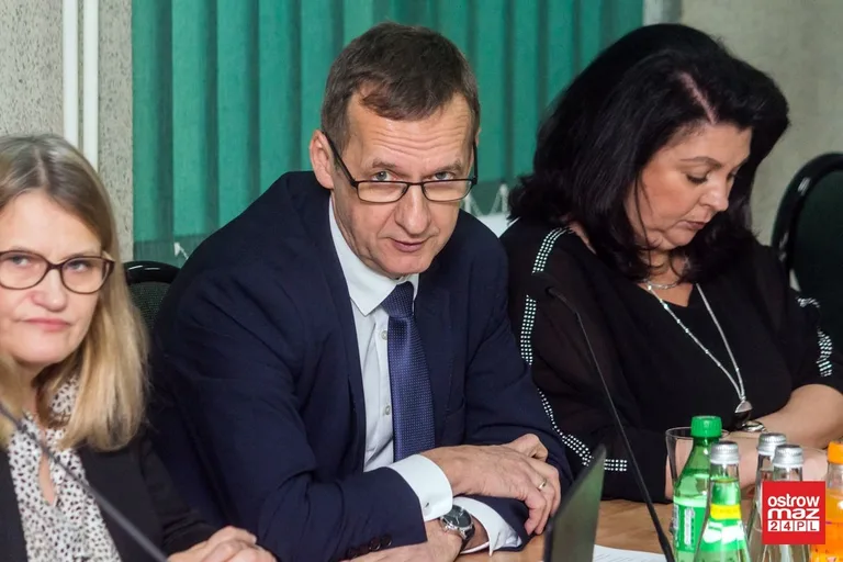 Rada gminy podniosła podatki od nieruchomości (zdjęcia, wideo)
