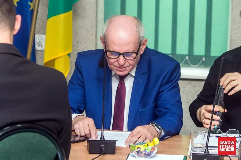 Rada gminy podniosła podatki od nieruchomości (zdjęcia, wideo)