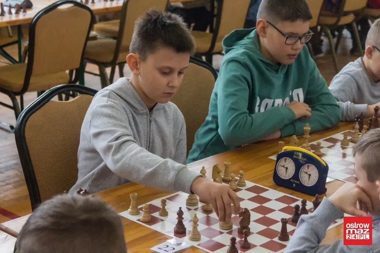 Malwina Szewczyk najlepsza w szachowych mistrzostwach w Starej Ruskołęce (zdjęcia, wideo)